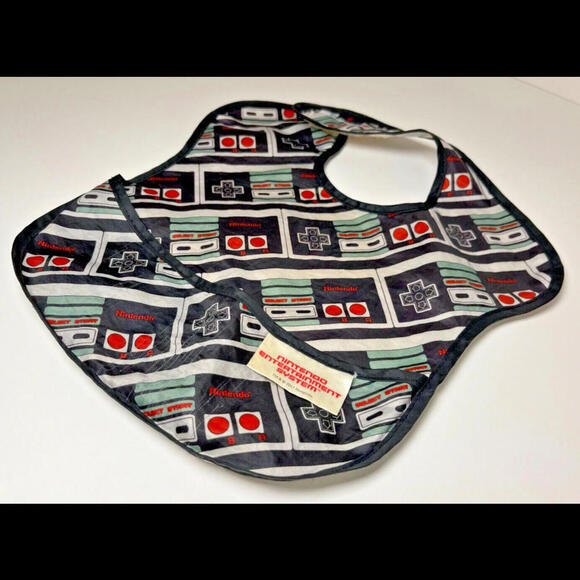 Nintendo Entertainment Systems Original Controller NES 2017 Baby Toddler Bib - Picture 5 of 10